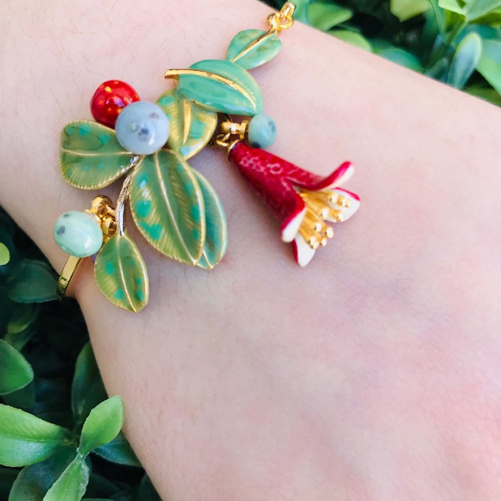 “La Hormiga” Bangle Bracelet •New•